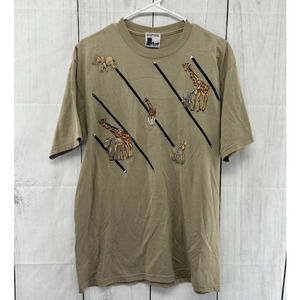 Shipshe Amish Made Safari Animal Patch and Embroidered Short Sleeve Top EUC